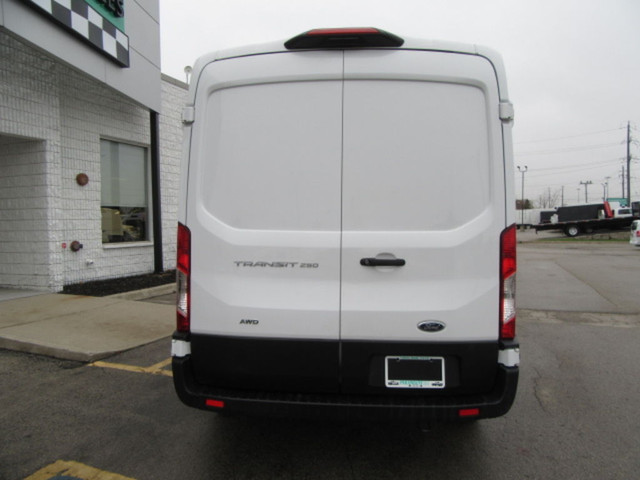 2022 Ford Transit Cargo Van ALL WHEEL DRIVE NEW LOW TEMP REEFER  in Cars & Trucks in Oakville / Halton Region - Image 4