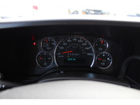 RARE OUI OUI SEULEMENT 1214 KM CERTIFIÉ / 2023 GMC SAVANA 3500 CUBE 14 PIEDS + DECK AVANT ROUE SIMPL... (image 4)