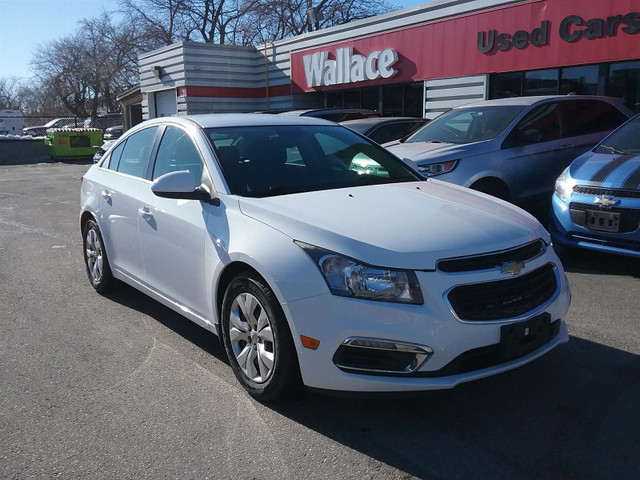  2015 Chevrolet Cruze LT | Automatic | Clean CarFax BlueTooth |  in Cars & Trucks in Ottawa