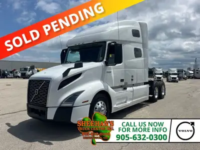 Just arrived! Nice Clean Truck! Volvo D13 425Hp, I Shift, 942,064kms, 70'' Hirise Condo,Aluminum Whe...