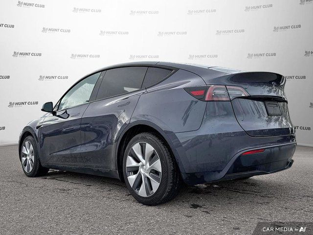 2023 Tesla Model Y in Cars & Trucks in Ottawa - Image 4