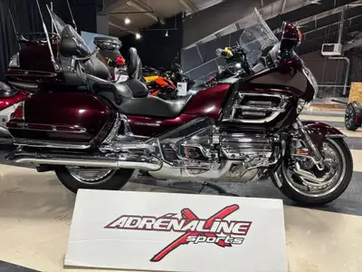 2007 Honda gl1800 Découvrez la Honda GL1800 2007 d'occasion, une moto exceptionnelle pour les passio...