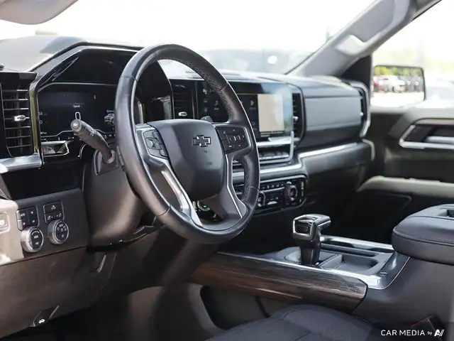 2022 Chevrolet Silverado 1500 RST OFF ROAD PKG | CREW CAB | AWD in Cars & Trucks in London - Image 14