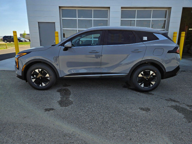2026 Kia Sportage Hybrid in Cars & Trucks in Grande Prairie - Image 3