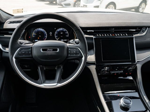 2025 Jeep Grand Cherokee L Altitude in Cars & Trucks in Barrie - Image 2