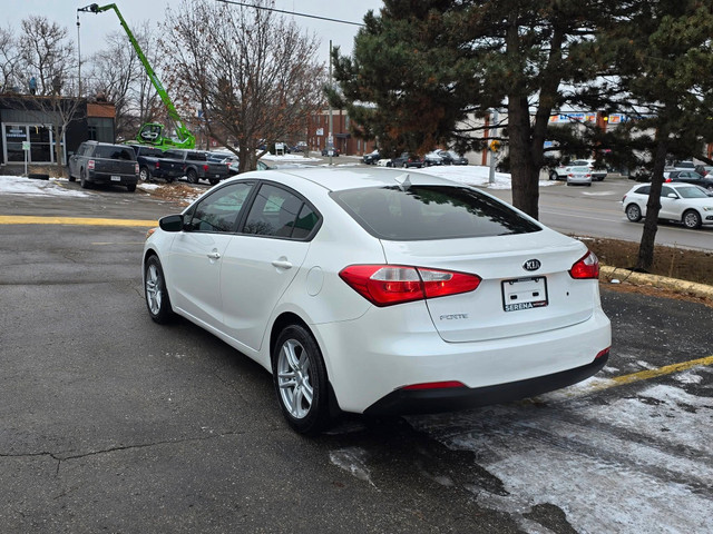 2015 KIA FORTE LX | MANUAL | ONE OWNER | NO ACCIDENTS  in Cars & Trucks in Mississauga / Peel Region - Image 3