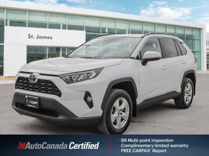 2021 Toyota RAV 4 XLE | CLEAN CARFAX | HEATED FRONT SEATS & STEERING WHEEL |