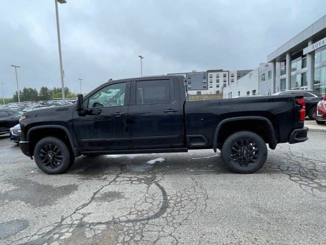 2025 Chevrolet Silverado 2500HD in Cars & Trucks in Oakville / Halton Region - Image 2