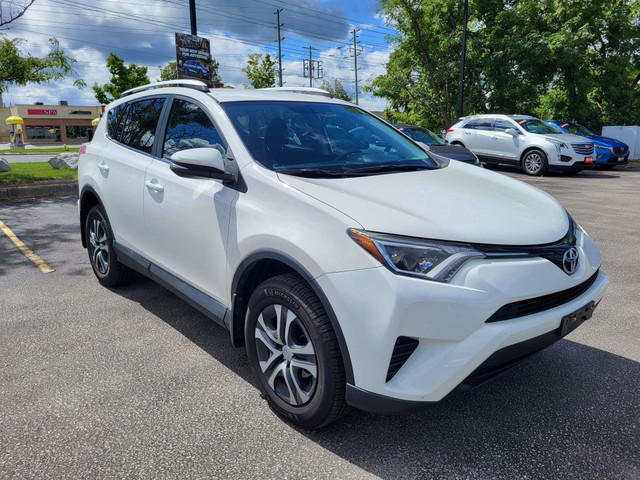 2016 Toyota RAV4 LE SAFETY CERTIFIED | AWD | BLUETOOTH | BACK... in Cars & Trucks in Markham / York Region - Image 4