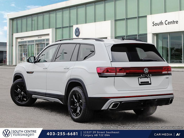 2025 Volkswagen Atlas 2.0 TSI Peak Edition in Cars & Trucks in Calgary - Image 4