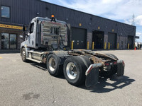 2021 FREIGHTLINER T12664ST;Heavy Duty Trucks - CONVENTIONAL W/O SLEEPER Penske Location 2323 STEVENA... (image 4)