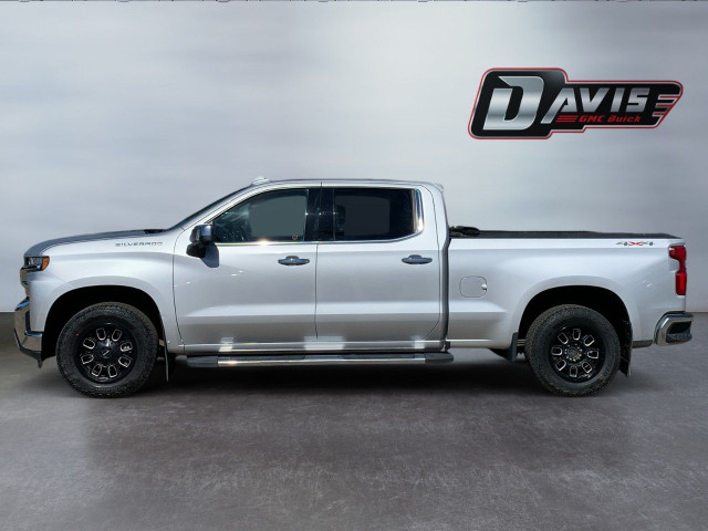 2019 Chevrolet Silverado 1500 in Cars & Trucks in Medicine Hat - Image 2