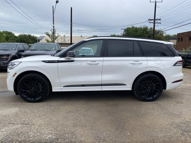 2023 Lincoln Aviator Reserve | 30-Way Heated/Cooled Seats | 360 in Cars & Trucks in Edmonton - Image 3