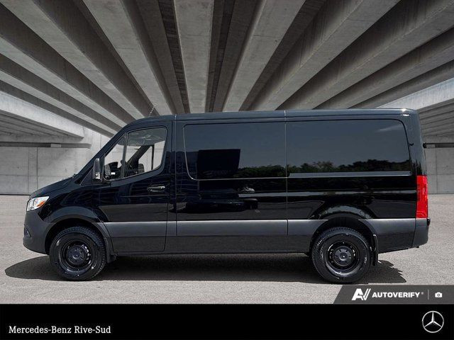2025 Mercedes-Benz Sprinter 2500 144 Wheelbase Standard Roof RWD in Cars & Trucks in Longueuil / South Shore - Image 2