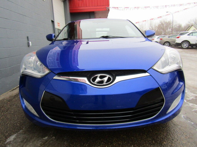  2015 Hyundai Veloster Coupe, Loaded, Sporty & Priced to Sell! in Cars & Trucks in Swift Current - Image 3