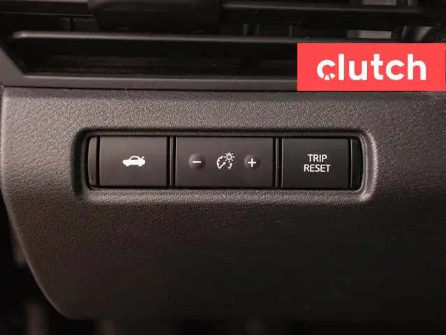 2019 Nissan Altima S w/Apple CarPlay, Heated Front Seats, Backup in Cars & Trucks in Bedford - Image 23