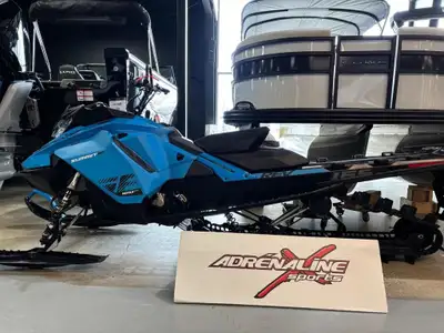 2020 Ski-Doo summit sp Découvrez le Ski-Doo Summit SP 2020 d'occasion, maintenant disponible chez Ad...