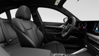 * Entretien programmé sans frais 3 ans/60 000 km * Ensemble Essentiel Premium * Ensemble M Sport * E... (image 8)