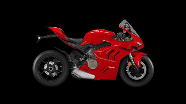 2024 DUCATI Panigale V4 in Sport Touring in Laval / North Shore