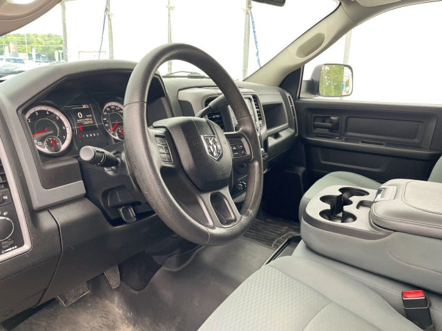 Ram 1500 SXT CREW V8 4X4 *GR. REMORQ* BLUETOOTH *DIFF 3.92 2018 in Cars & Trucks in Laurentides - Image 3