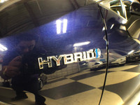 SUV ....... HYBRID XLE PACKAGE ........ 2.5 LITER 4-CYLINDER GAS-ELECTRIC ENGINE WITH 219 HP AND 163... (image 8)