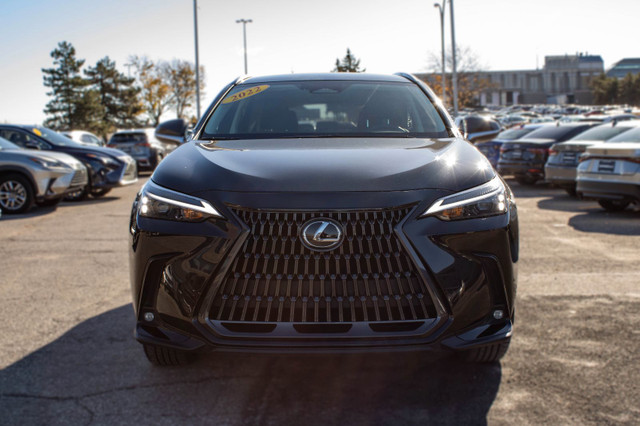 2022 Lexus NX 250 **SIGNATURE** *APPLE CARPLAY & ANDROID AUTO SA in Cars & Trucks in City of Montréal - Image 2