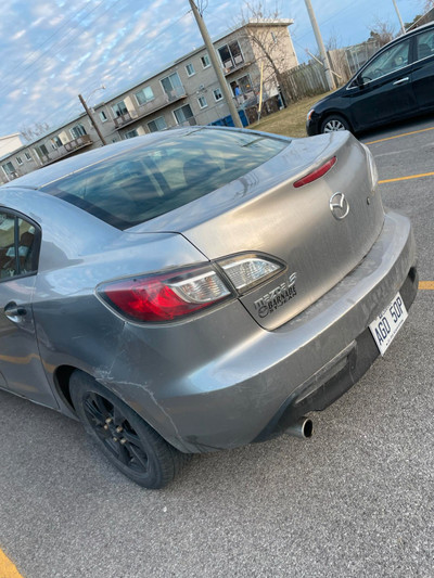 2011 Mazda 3 Sport 