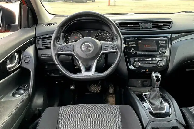 2018 Nissan Qashqai AWD SV in Cars & Trucks in Edmonton - Image 6