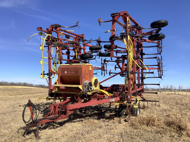 Case IH 53 Ft Deep Tillage Cultivator 5700 in Farming Equipment in Calgary