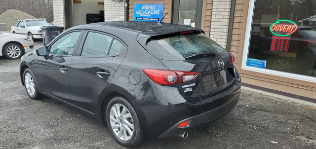 2015 Mazda Mazda3 GX SPORT 6 VIT in Cars & Trucks in Sherbrooke - Image 2