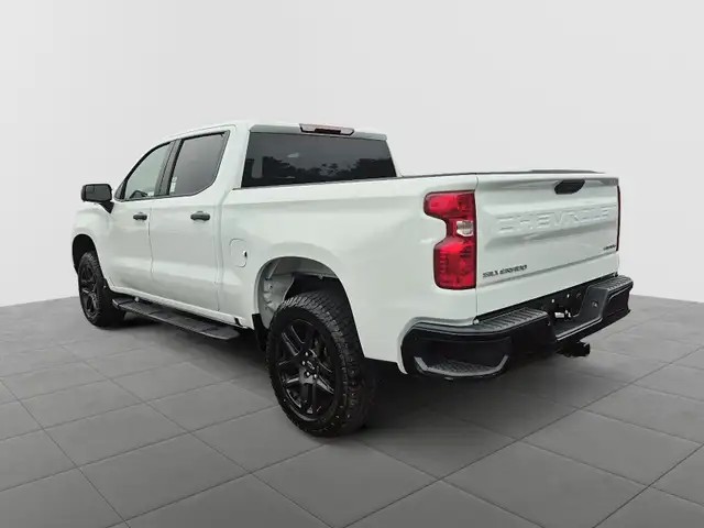 2023 Chevrolet Silverado 1500 Custom Trail Boss Custom Trail... in Cars & Trucks in Fredericton - Image 7