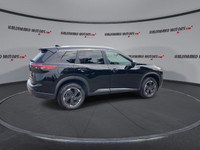 This Nissan Rogue has a dependable Turbo Gas 3cyl 1.5L engine powering this Variable transmission. P... (image 7)