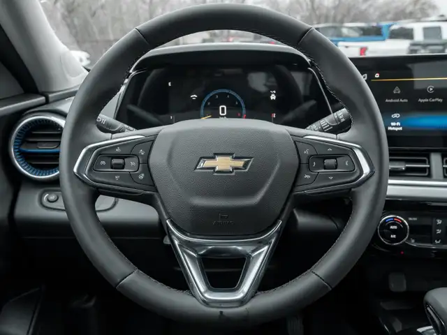 2025 Chevrolet Trax LT True North Edition-Sunroof | Wireless Cha in Cars & Trucks in Markham / York Region - Image 12
