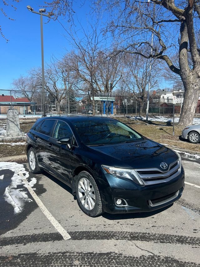 2014 Toyota Venza Limited in Cars & Trucks in City of Montréal - Image 3