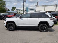 This Jeep Grand Cherokee has a trusty Regular Unleaded V-6 3.6 L/220 engine powering this Automatic... (image 3)