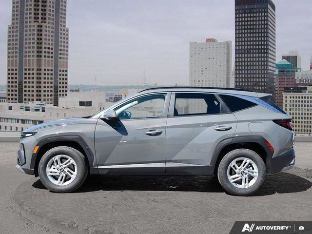 2025 Hyundai Tucson Preferred AWD | No Accidents | Bluelink in Cars & Trucks in Calgary - Image 3