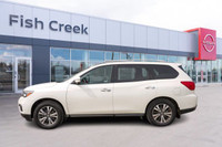 ==== 2017 Nissan Pathfinder SL Premium 4WD -- One Owner | Traded for 2025 Rogue | Winter & Summer Ti... (image 2)