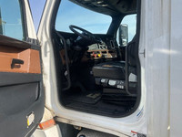 2019 FREIGHTLINER T12664ST;Heavy Duty Trucks - CONVENTIONAL W/O SLEEPER Penske Location 105 SALTSMAN... (image 8)