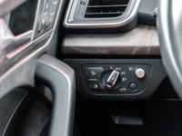 Carget Supercentre is proud to present this beautiful 2018 Audi Q5! EXTERIOR: MONSOON GREY INTERIOR:... (image 9)