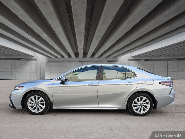 2023 Toyota Camry SE, Executive demo. Under 43,000km! in Cars & Trucks in Edmonton - Image 3
