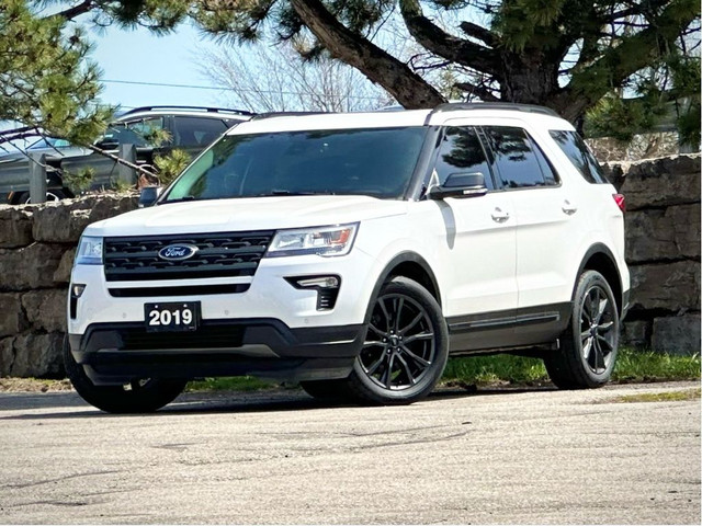  2019 Ford Explorer XLT 4WD | DUAL SUNROOFS | HEATED SEATS | NAV in Cars & Trucks in Kitchener / Waterloo