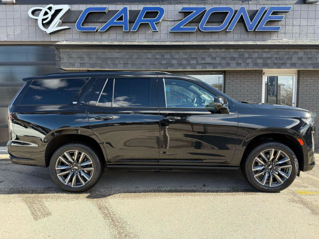 2023 Cadillac Escalade Sport Platinum w/ SUPER CRUISE in Cars & Trucks in Calgary - Image 2
