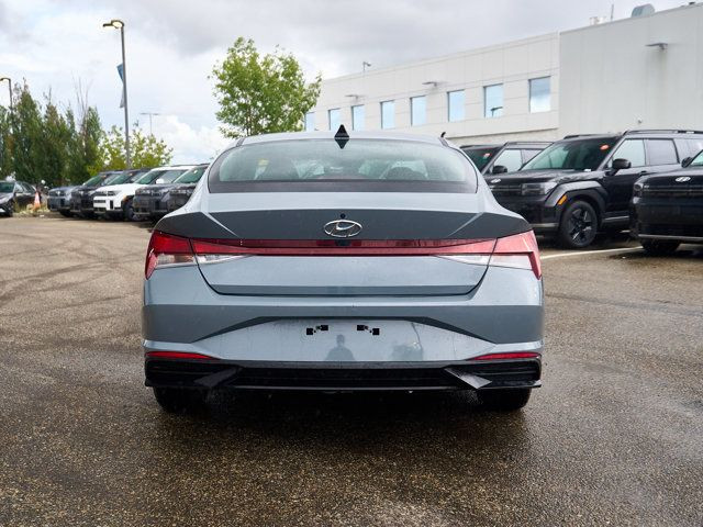 2023 Hyundai Elantra Preferred | No Accidents | 1 Owner | Smart in Cars & Trucks in Edmonton - Image 4