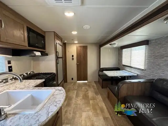 2019 Gulf Stream RV Trailmaster Ultra-Lite 257RB in Travel Trailers & Campers in Truro - Image 24