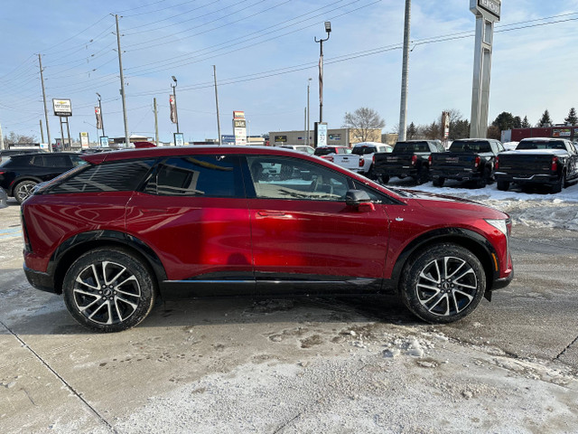 2025 Cadillac OPTIQ Sport in Cars & Trucks in Markham / York Region - Image 4