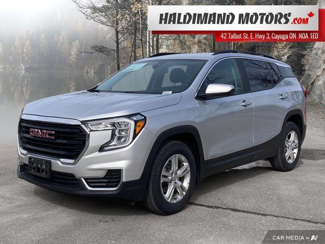 2022 GMC Terrain SLE in Cars & Trucks in Hamilton