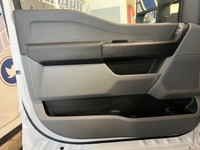 Welcome to the BRAND NEW 2025 FORD F-250 XL , powered by a 6.8L DEVCT NA PFI V8 ENGINE that's paired... (image 9)