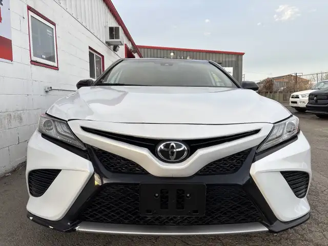 2019 Toyota Camry XSE | RED LEATHER INTERIOR | HEATED SEATS | SU in Cars & Trucks in Calgary - Image 4
