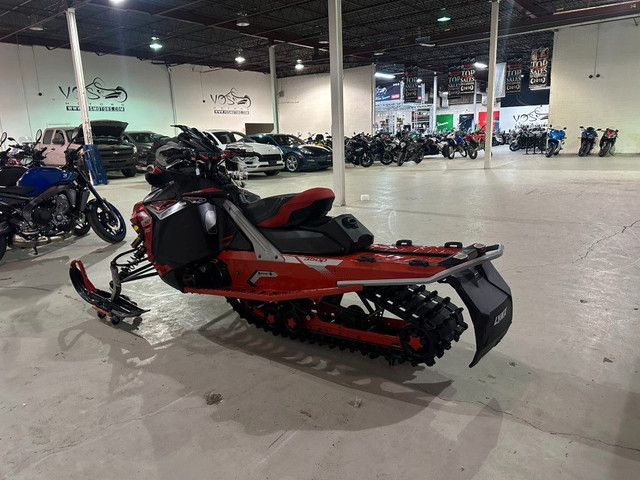 2022 Lynx Rave RE850 RE - V6484 - -No Payments for 1 Year** in Snowmobiles in Markham / York Region - Image 4
