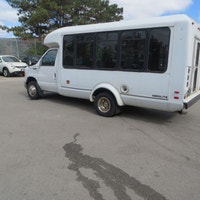 WHEEL CHAIR ACCESSIBLE /9 PASSENGER VAN/BUS !!! FULLY CERTIFIED WITH A 1-YEAR POWER TRAIN WARRANTY I... (image 8)